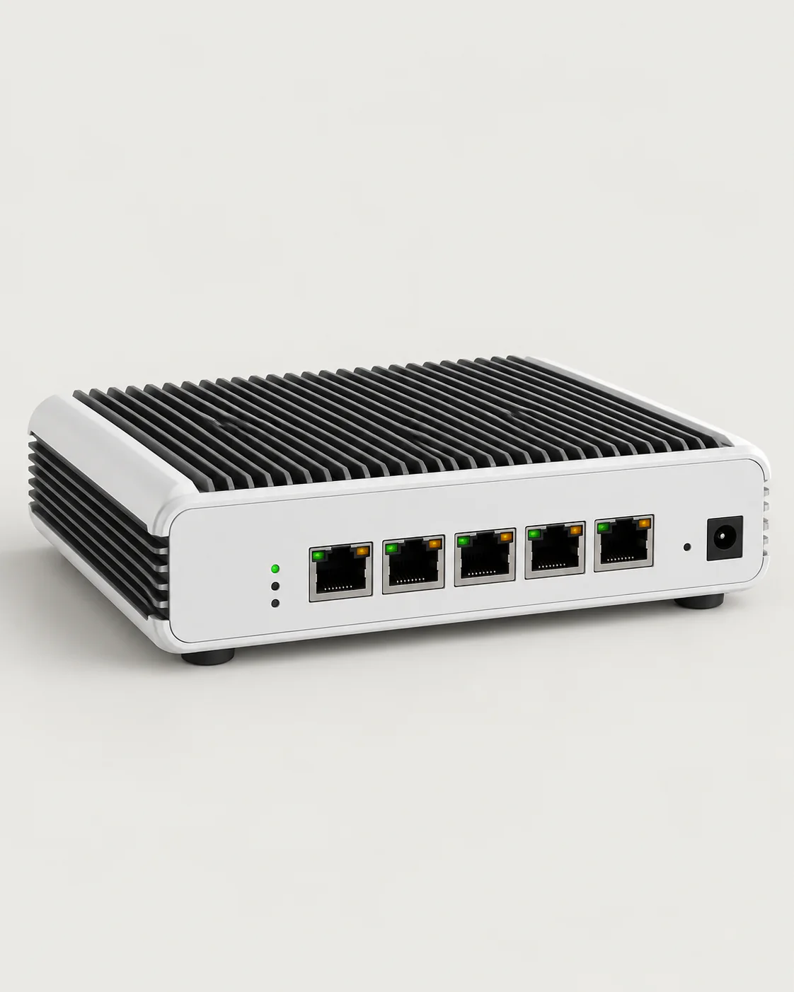 Desktop UTM security gateway appliance
